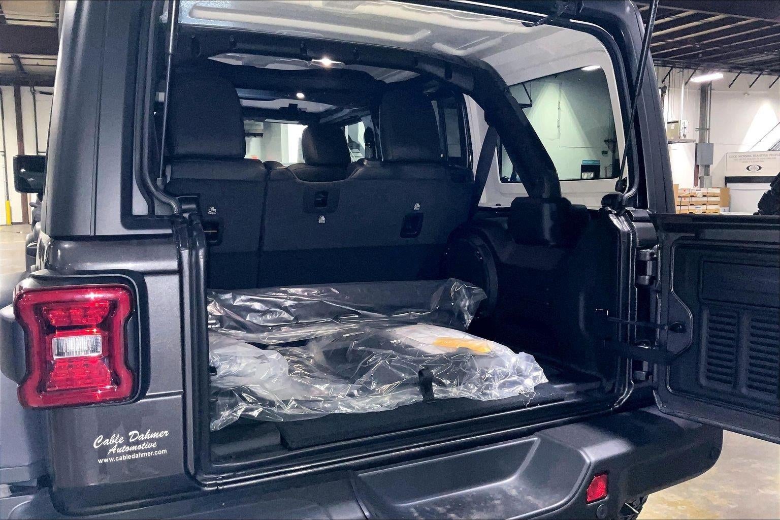 2027 Jeep Wrangler WRANGLER 4-DOOR MOAB