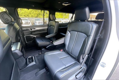 2026 Jeep Grand Wagoneer L GRAND WAGONEER L LIMITED RESERVE 4X4