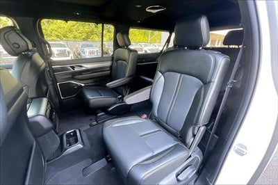 2026 Jeep Grand Wagoneer L GRAND WAGONEER L LIMITED RESERVE 4X4