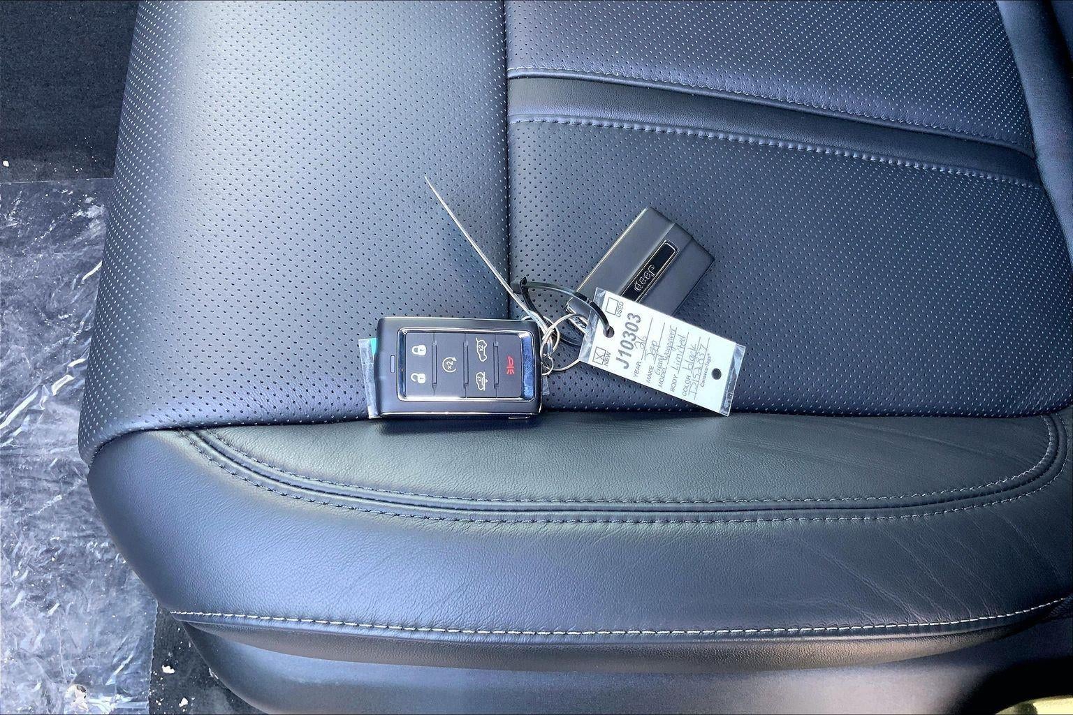 2026 Jeep Grand Wagoneer GRAND WAGONEER L LIMITED RESERVE 4X4