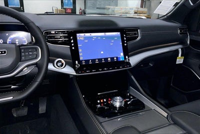 2025 Jeep Wagoneer WAGONEER L SUPER 4X4