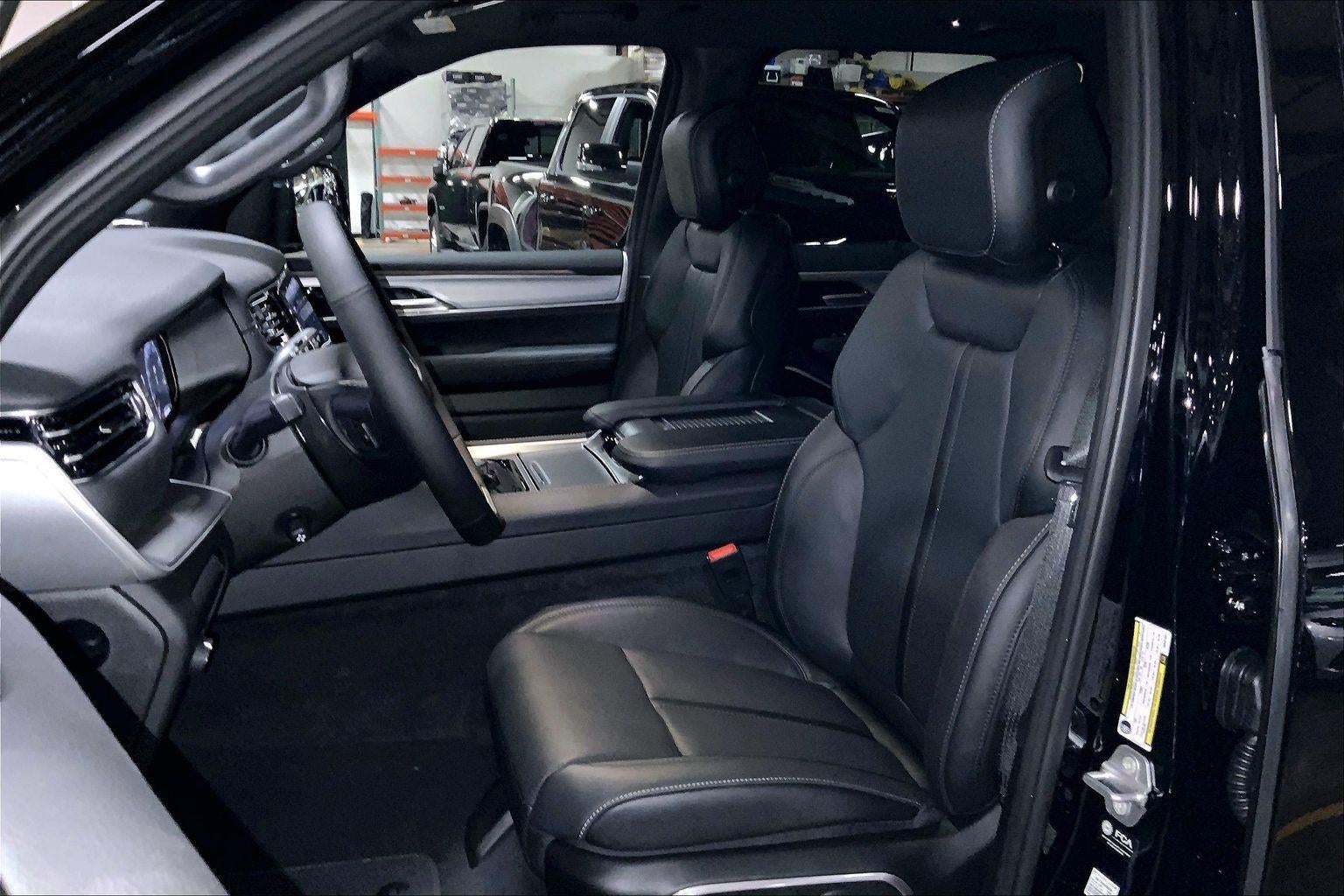 2025 Jeep Wagoneer WAGONEER L SUPER 4X4