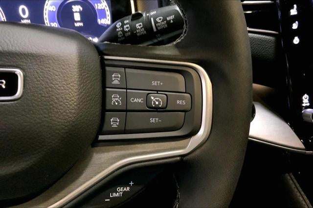 2025 Jeep Wagoneer L Super 4x4