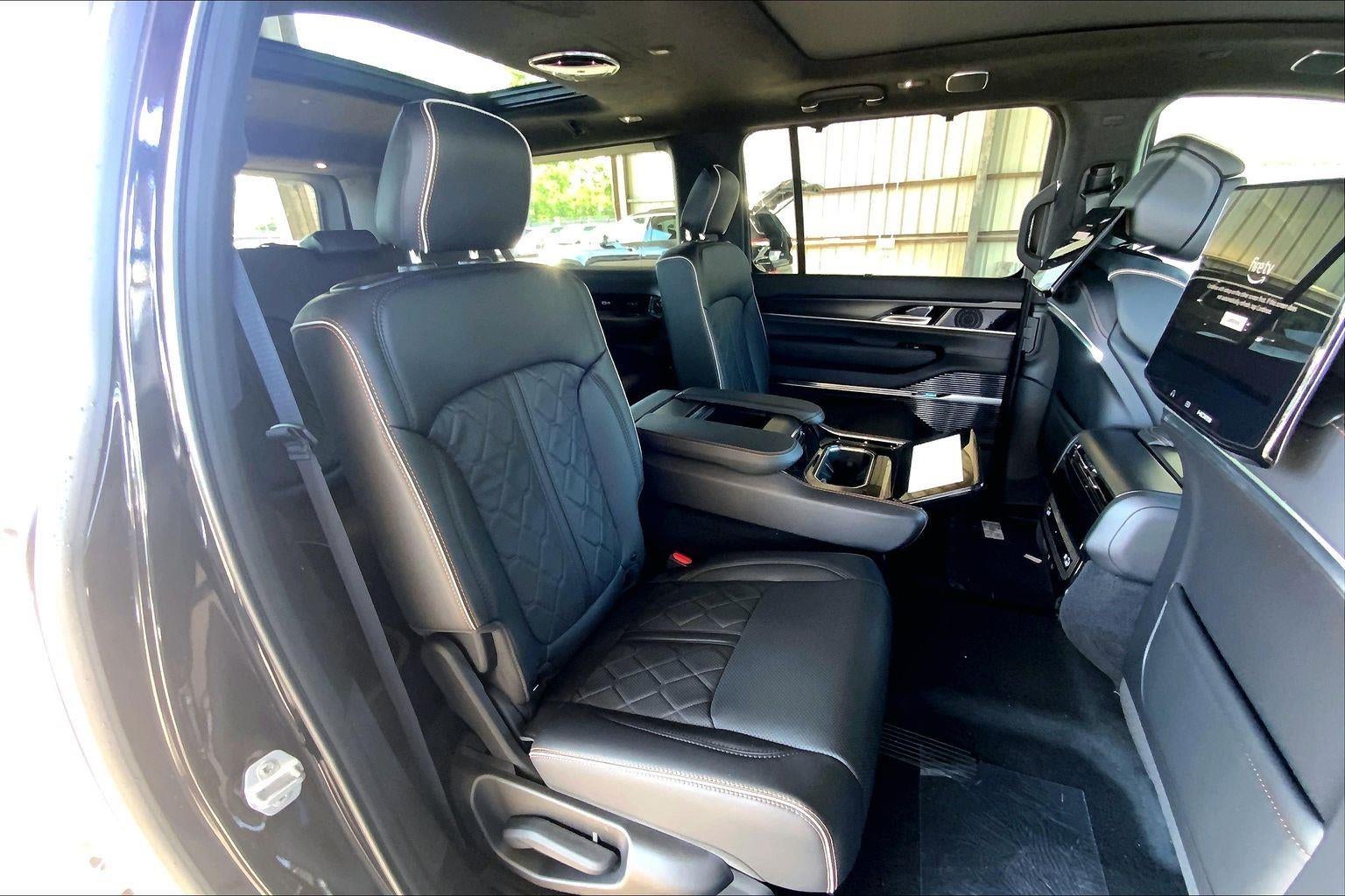 2026 Jeep Grand Wagoneer GRAND WAGONEER L SUMMIT RESERVE 4X4