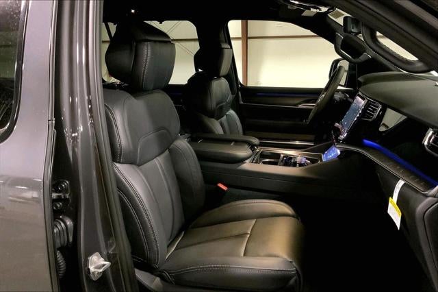2026 Jeep Grand Wagoneer GRAND WAGONEER L SUMMIT OBSIDIAN 4X4
