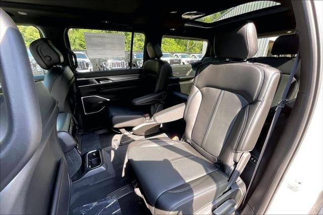 2026 Jeep Grand Wagoneer GRAND WAGONEER UPLAND 4X4