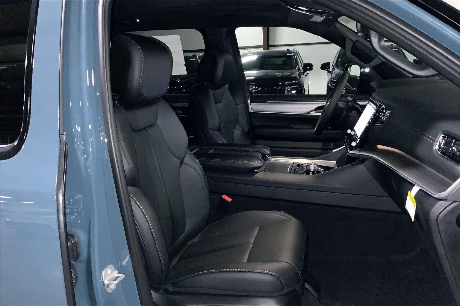 2026 Jeep Grand Wagoneer GRAND WAGONEER UPLAND 4X4