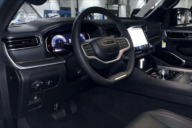 2026 Jeep Grand Wagoneer GRAND WAGONEER UPLAND 4X4