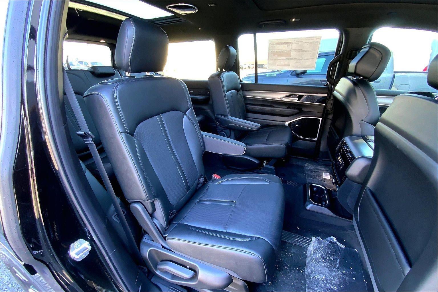 2026 Jeep Grand Wagoneer GRAND WAGONEER LIMITED ALTITUDE 4X4