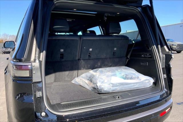 2026 Jeep Grand Wagoneer GRAND WAGONEER LIMITED ALTITUDE 4X4