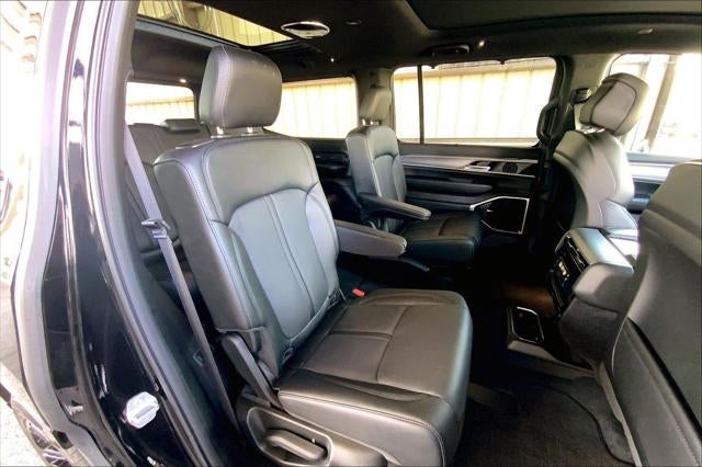 2026 Jeep Grand Wagoneer GRAND WAGONEER LIMITED RESERVE 4X4