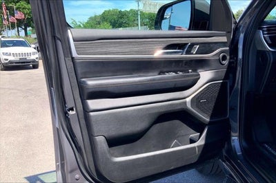 2022 Jeep Wagoneer Series III 4x4