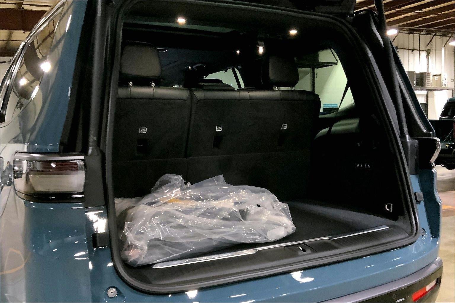 2026 Jeep Grand Wagoneer GRAND WAGONEER SUMMIT OBSIDIAN 4X4