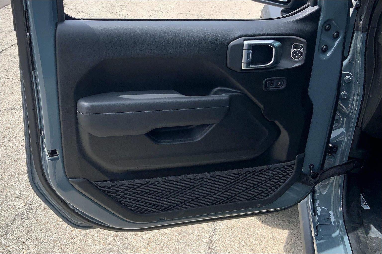 2026 Jeep Gladiator GLADIATOR SHADOW OPS 4X4