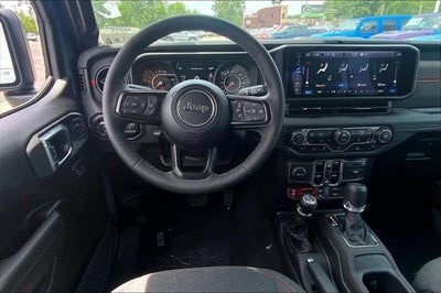 2026 Jeep Gladiator GLADIATOR SHADOW OPS 4X4