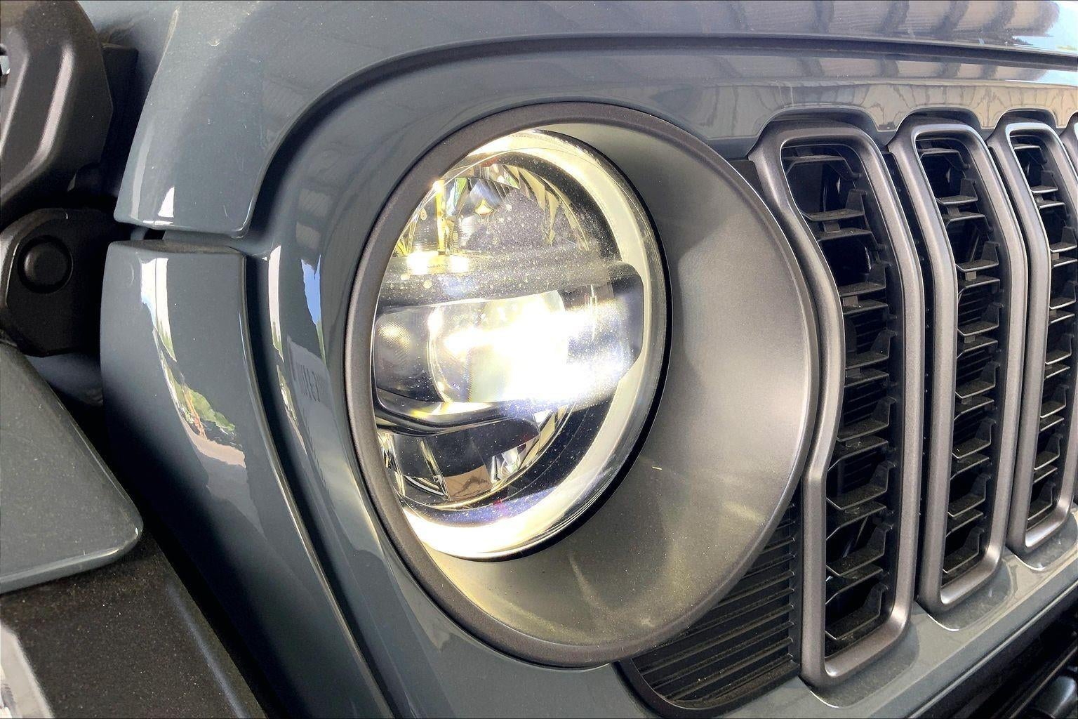2026 Jeep Gladiator Mojave X