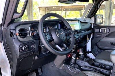 2026 Jeep Gladiator GLADIATOR MOJAVE X 4X4