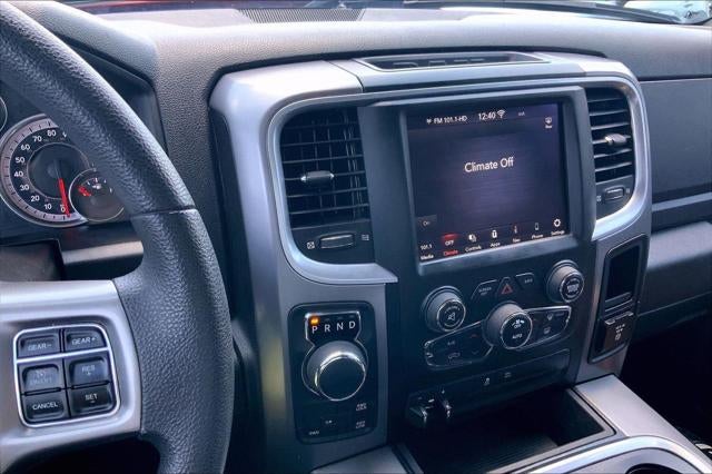 2022 RAM 1500 Classic SLT Crew Cab 4x4 6'4' Box