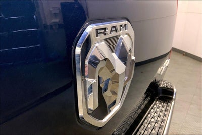 2022 RAM 1500 Big Horn Crew Cab 4x4 5'7' Box
