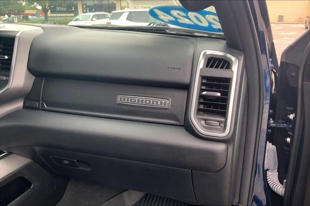 2024 RAM 1500 Big Horn Crew Cab 4x4 5'7' Box