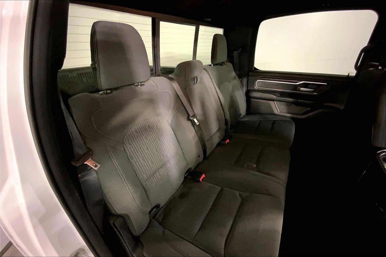 2022 RAM 1500 Big Horn Crew Cab 4x4 6'4' Box