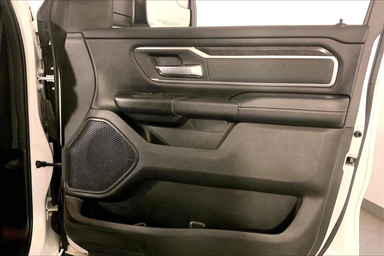 2022 RAM 1500 Big Horn Crew Cab 4x4 6'4' Box