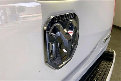 2022 RAM 1500 Big Horn Crew Cab 4x4 6'4' Box