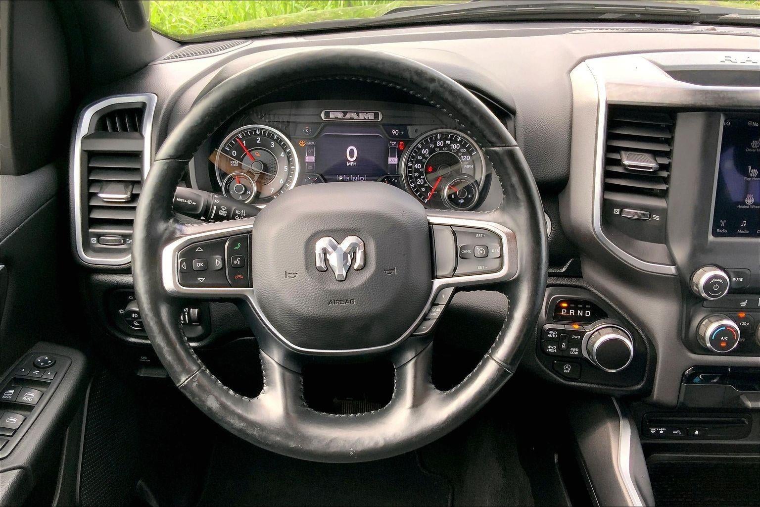 2019 RAM 1500 Big Horn/Lone Star Crew Cab 4x4 6'4' Box