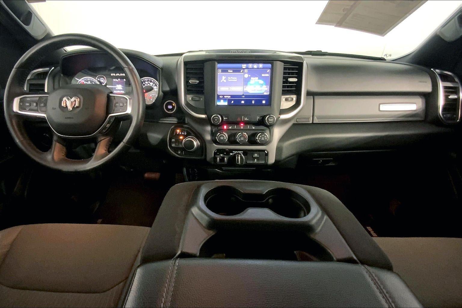 2024 RAM 1500 Big Horn Crew Cab 4x4 5'7' Box