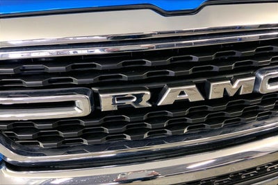 2024 RAM 1500 Big Horn Crew Cab 4x4 5'7' Box