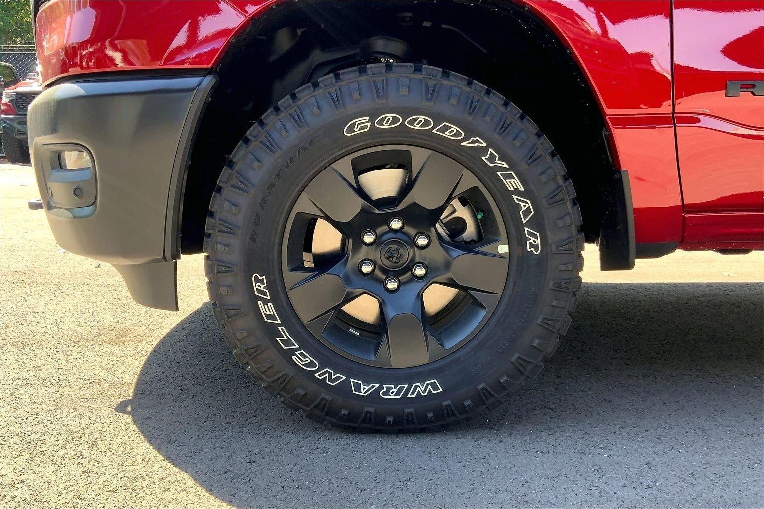 2026 RAM 1500 RAM 1500 WARLOCK CREW CAB 4X4 5'7' BOX