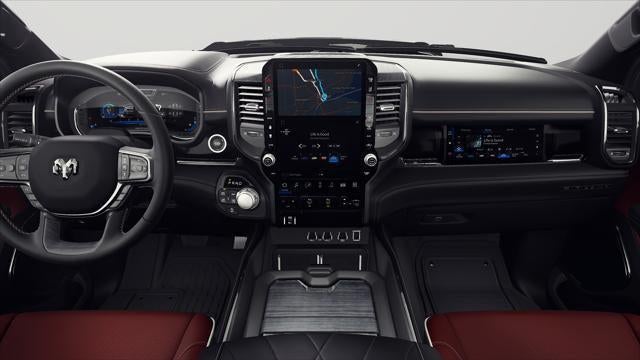 2027 RAM 1500 RAM 1500 LIMITED CREW CAB 4X4 5'7' BOX