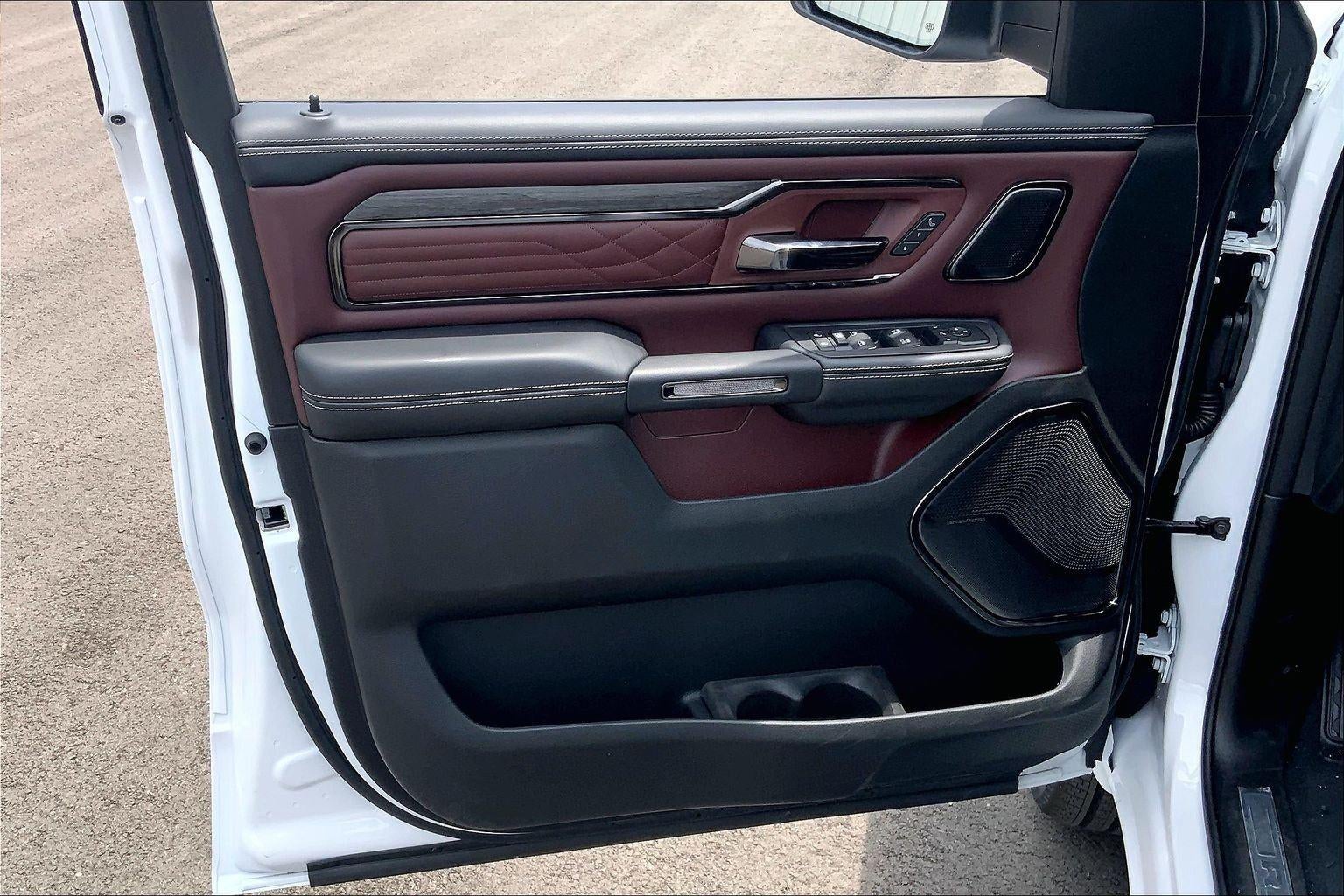 2026 RAM Ram 1500 RAM 1500 LIMITED CREW CAB 4X4 5'7' BOX