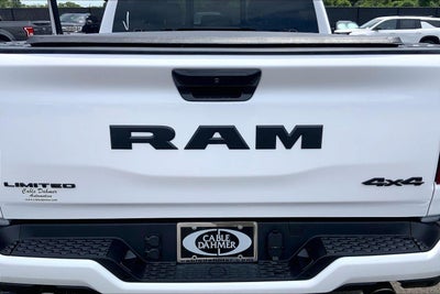 2026 RAM Ram 1500 RAM 1500 LIMITED CREW CAB 4X4 5'7' BOX