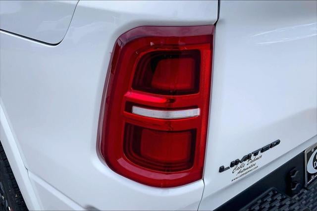 2026 RAM Ram 1500 RAM 1500 LIMITED CREW CAB 4X4 5'7' BOX