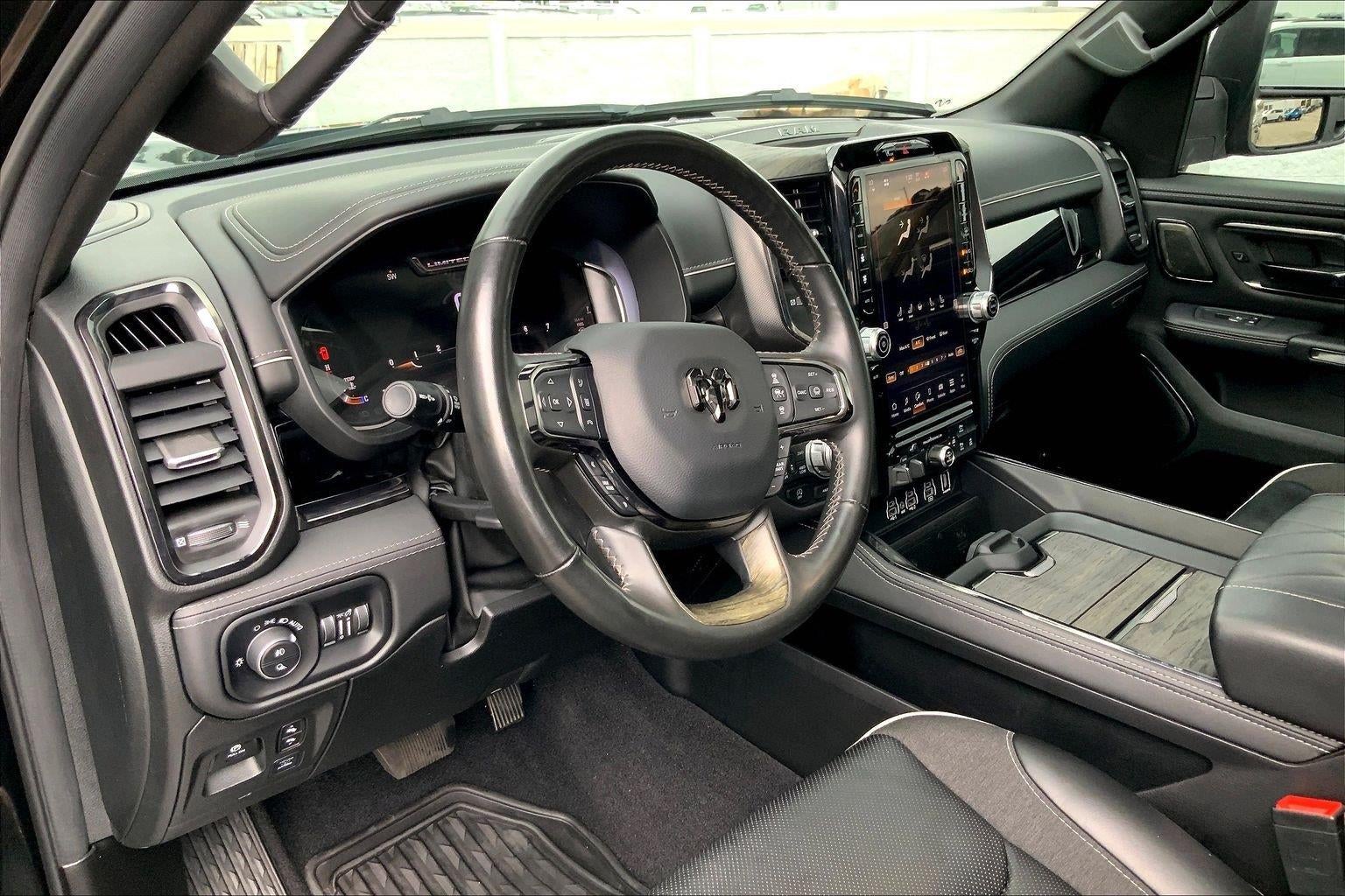 2025 RAM 1500 Limited Crew Cab 4x4 5'7' Box