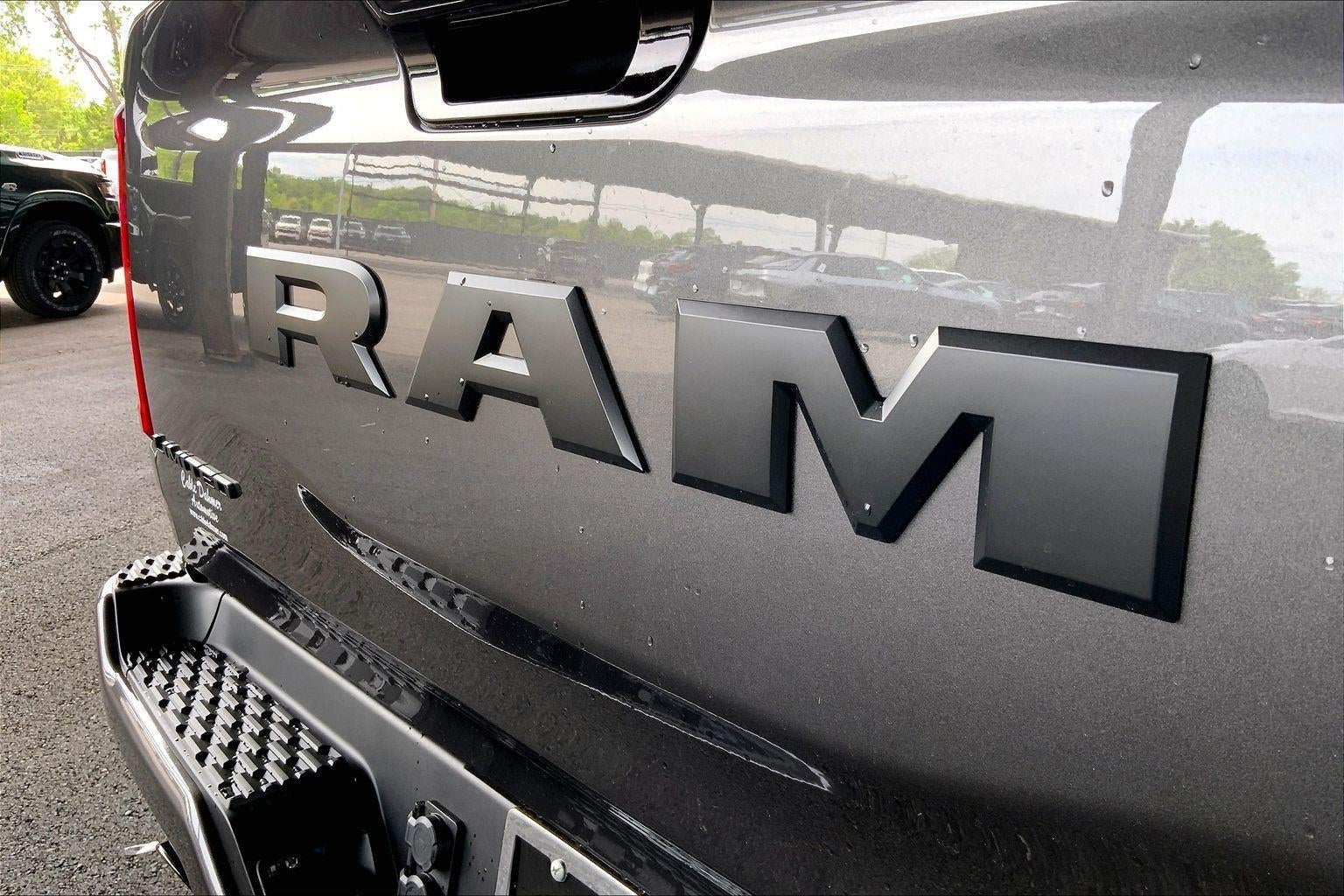 2026 RAM Ram 1500 RAM 1500 LIMITED CREW CAB 4X4 5'7' BOX