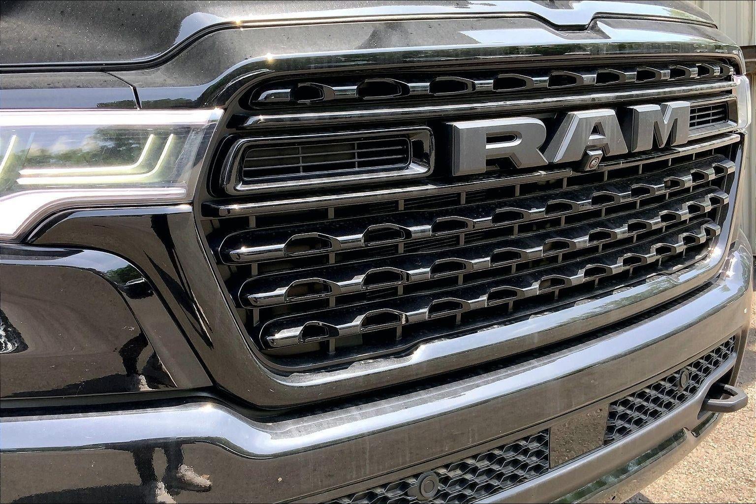 2026 RAM Ram 1500 RAM 1500 LIMITED CREW CAB 4X4 5'7' BOX