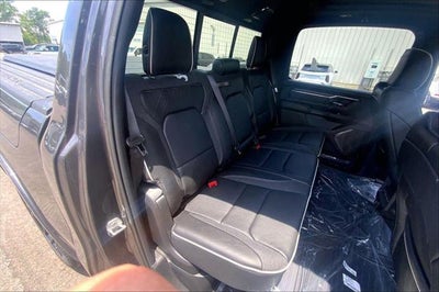 2026 RAM Ram 1500 RAM 1500 LIMITED CREW CAB 4X4 5'7' BOX