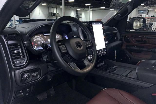 2026 RAM Ram 1500 RAM 1500 LIMITED CREW CAB 4X4 5'7' BOX