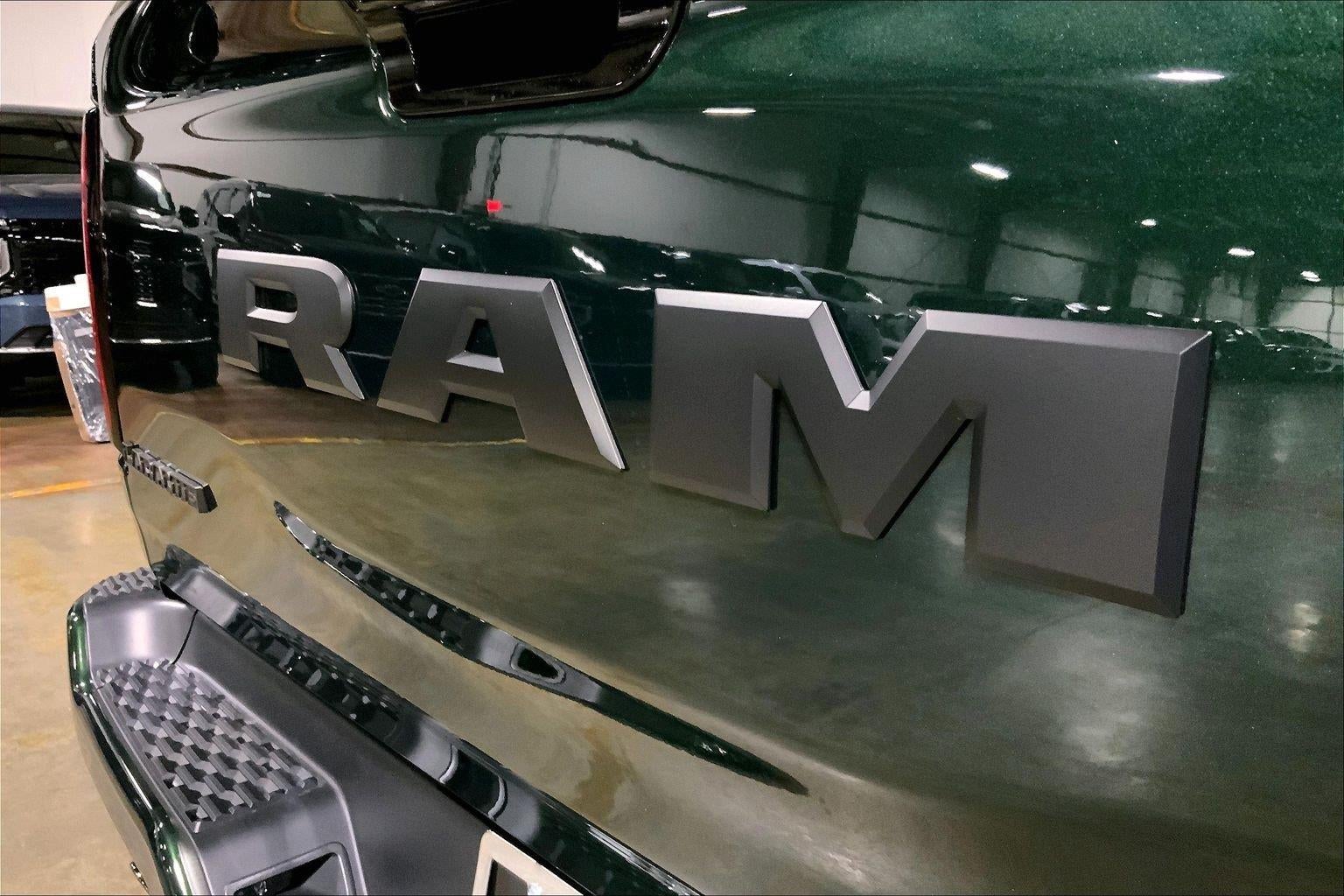 2026 RAM 1500 RAM 1500 LARAMIE CREW CAB 4X4 5'7' BOX