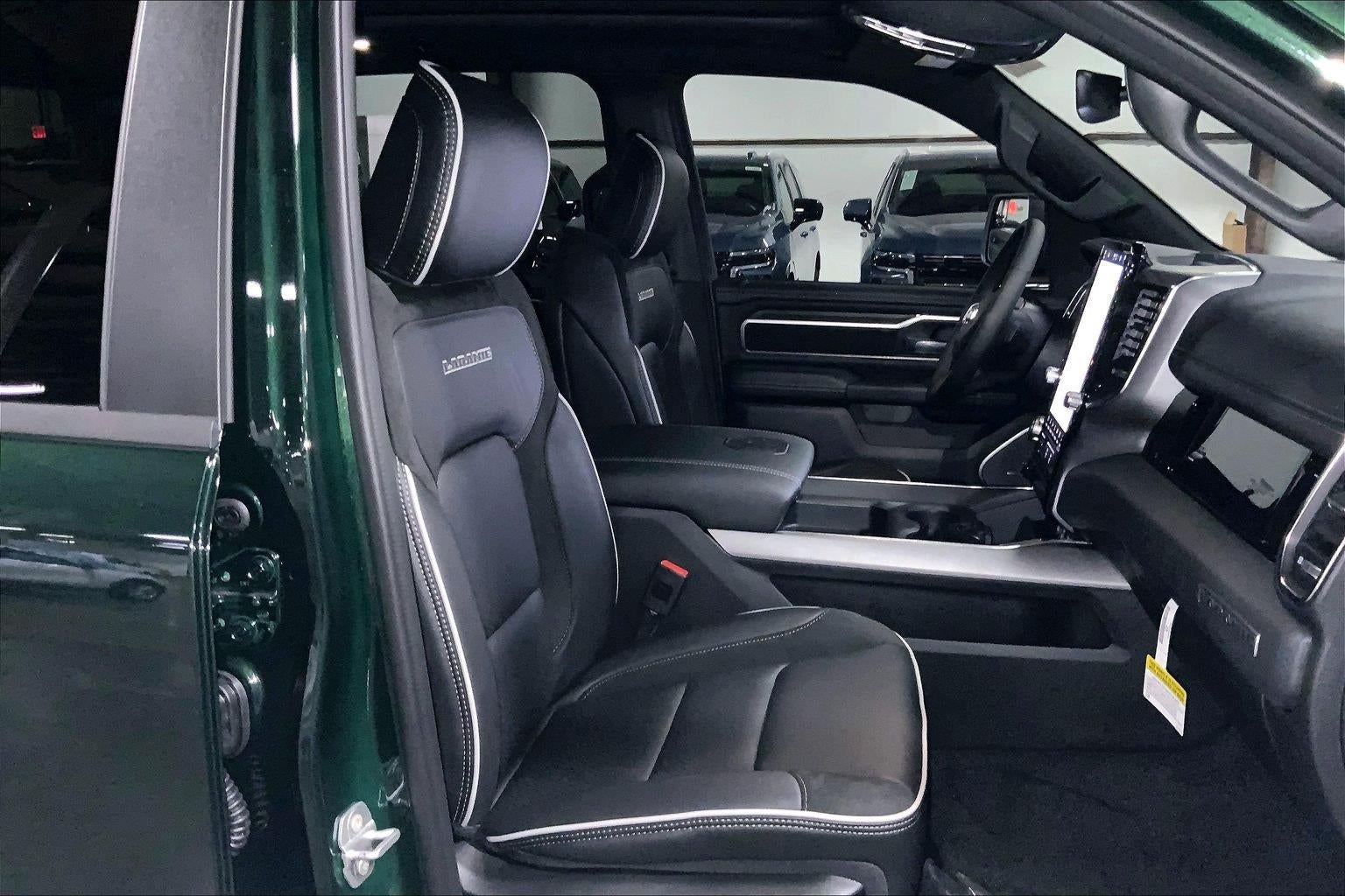 2026 RAM 1500 RAM 1500 LARAMIE CREW CAB 4X4 5'7' BOX