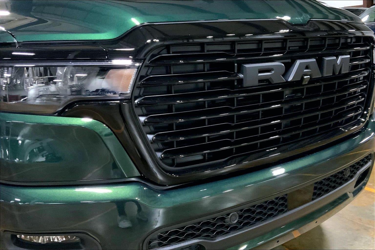 2026 RAM 1500 RAM 1500 LARAMIE CREW CAB 4X4 5'7' BOX