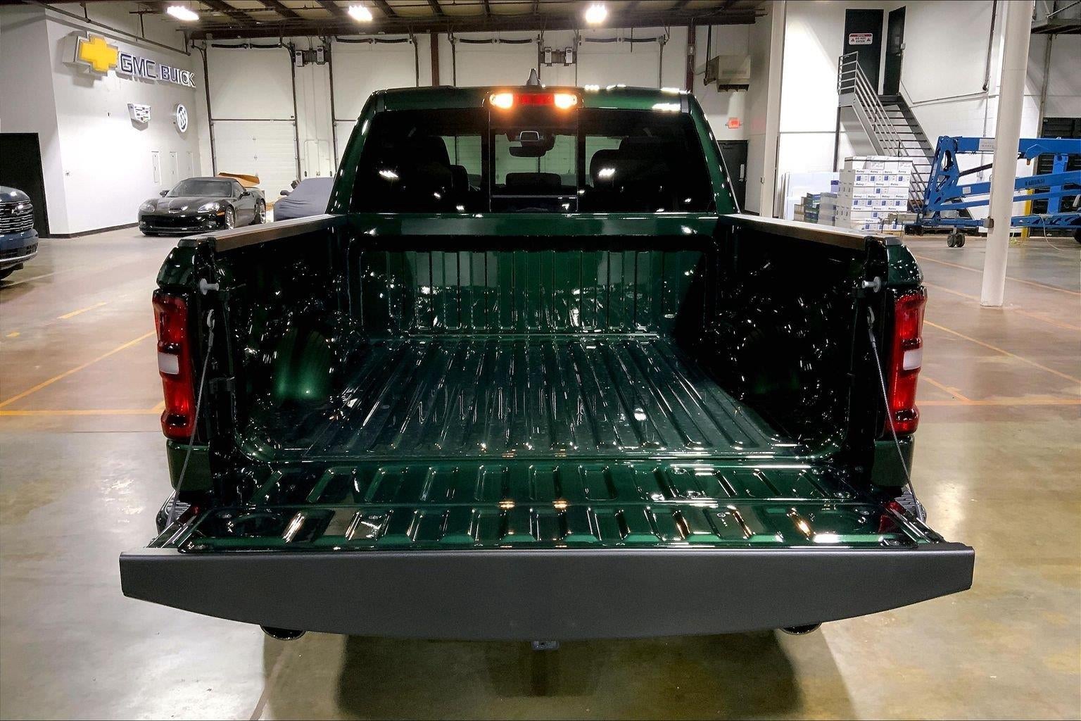2026 RAM 1500 RAM 1500 LARAMIE CREW CAB 4X4 5'7' BOX