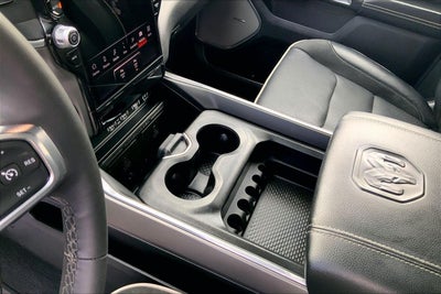 2025 RAM 1500 Laramie Crew Cab 4x4 5'7' Box