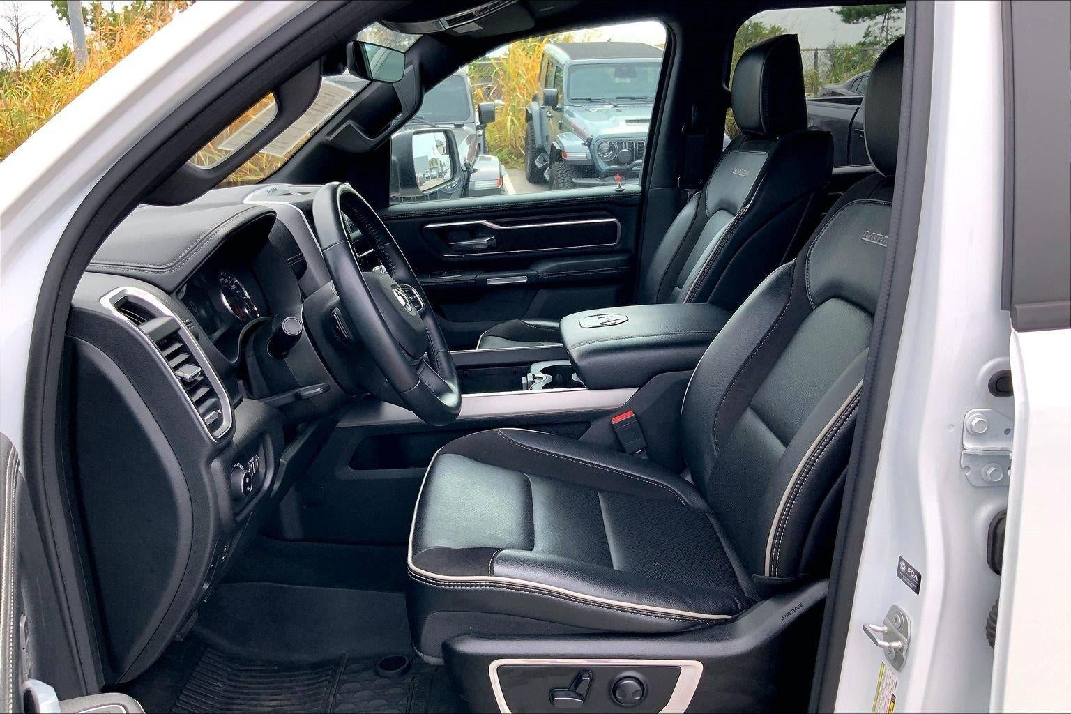 2023 RAM 1500 Laramie Crew Cab 4x4 5'7' Box