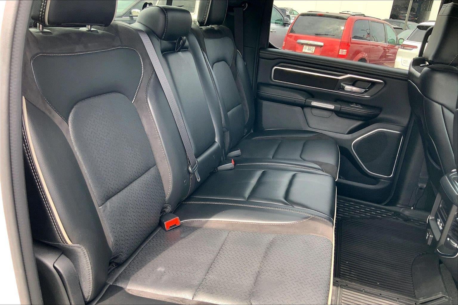 2023 RAM 1500 Laramie Crew Cab 4x4 5'7' Box