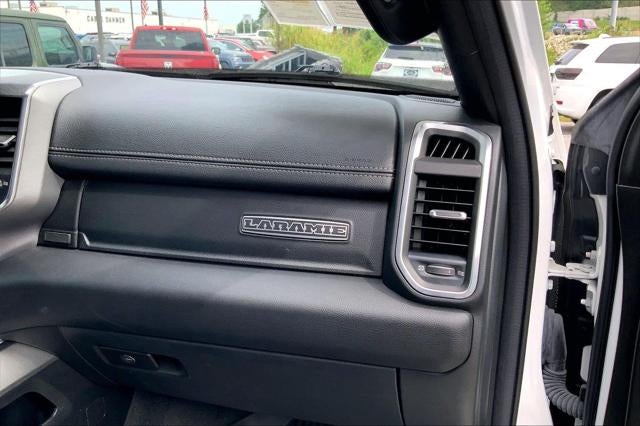 2023 RAM 1500 Laramie Crew Cab 4x4 5'7' Box