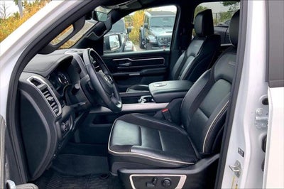 2023 RAM 1500 Laramie Crew Cab 4x4 5'7' Box