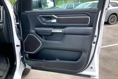 2023 RAM 1500 Laramie Crew Cab 4x4 5'7' Box